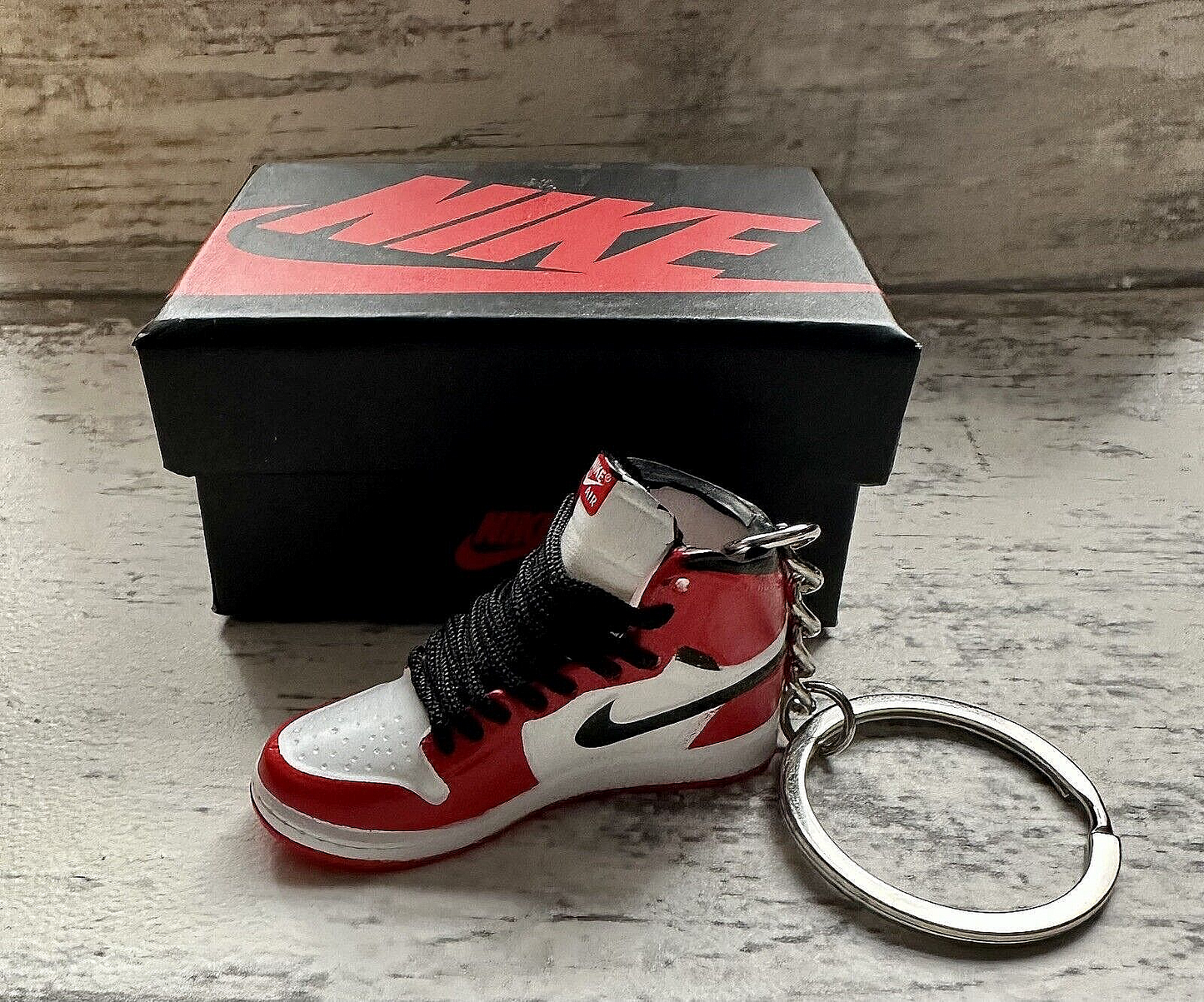 Mini Nike Jordan 3D Trainer sneaker Keyring Bright Red Black shoe Gift Box