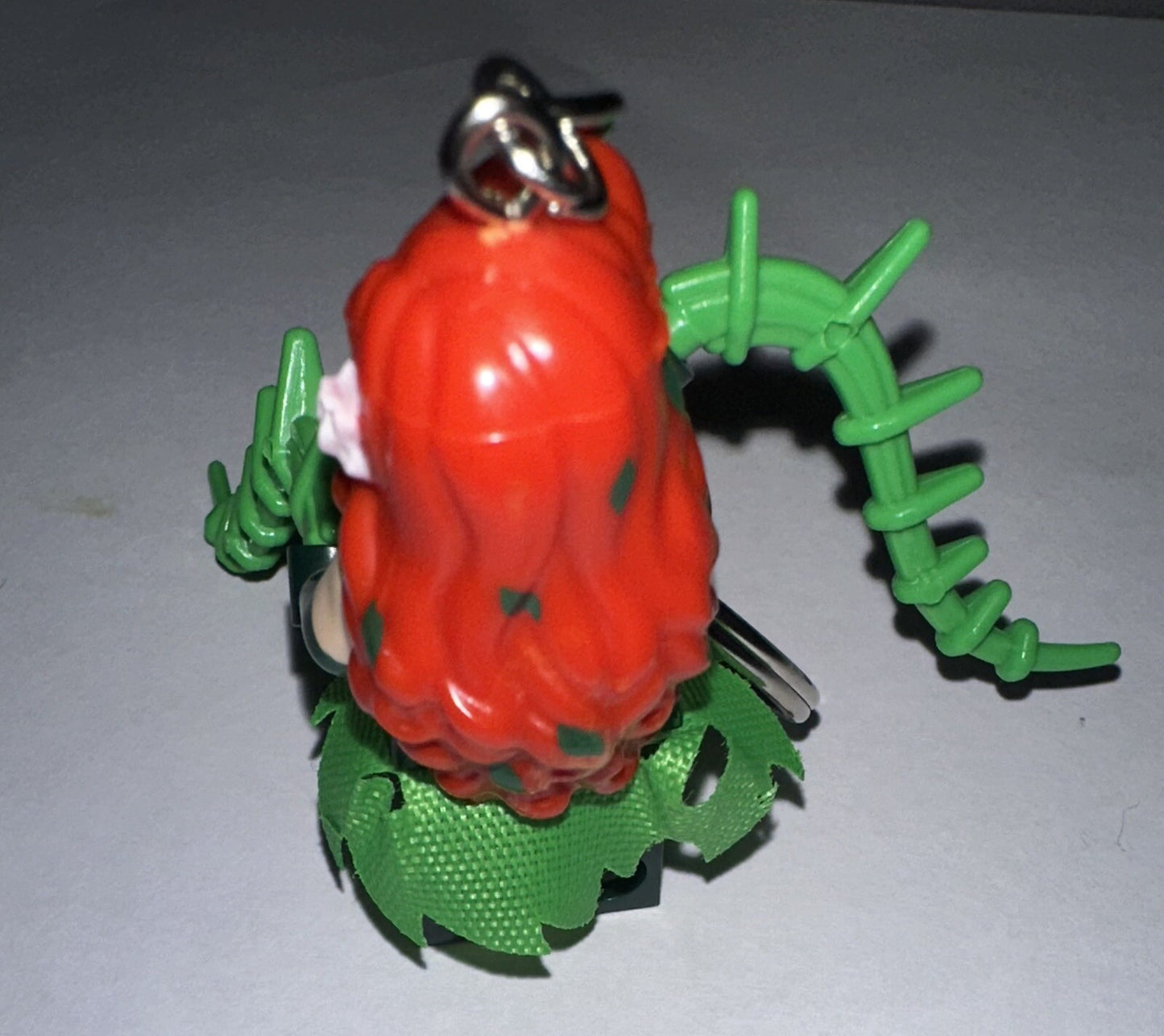 Poison Ivy Green DC Keyring Car Keys Superhero Mini Figure Gift Inc Gift Bag