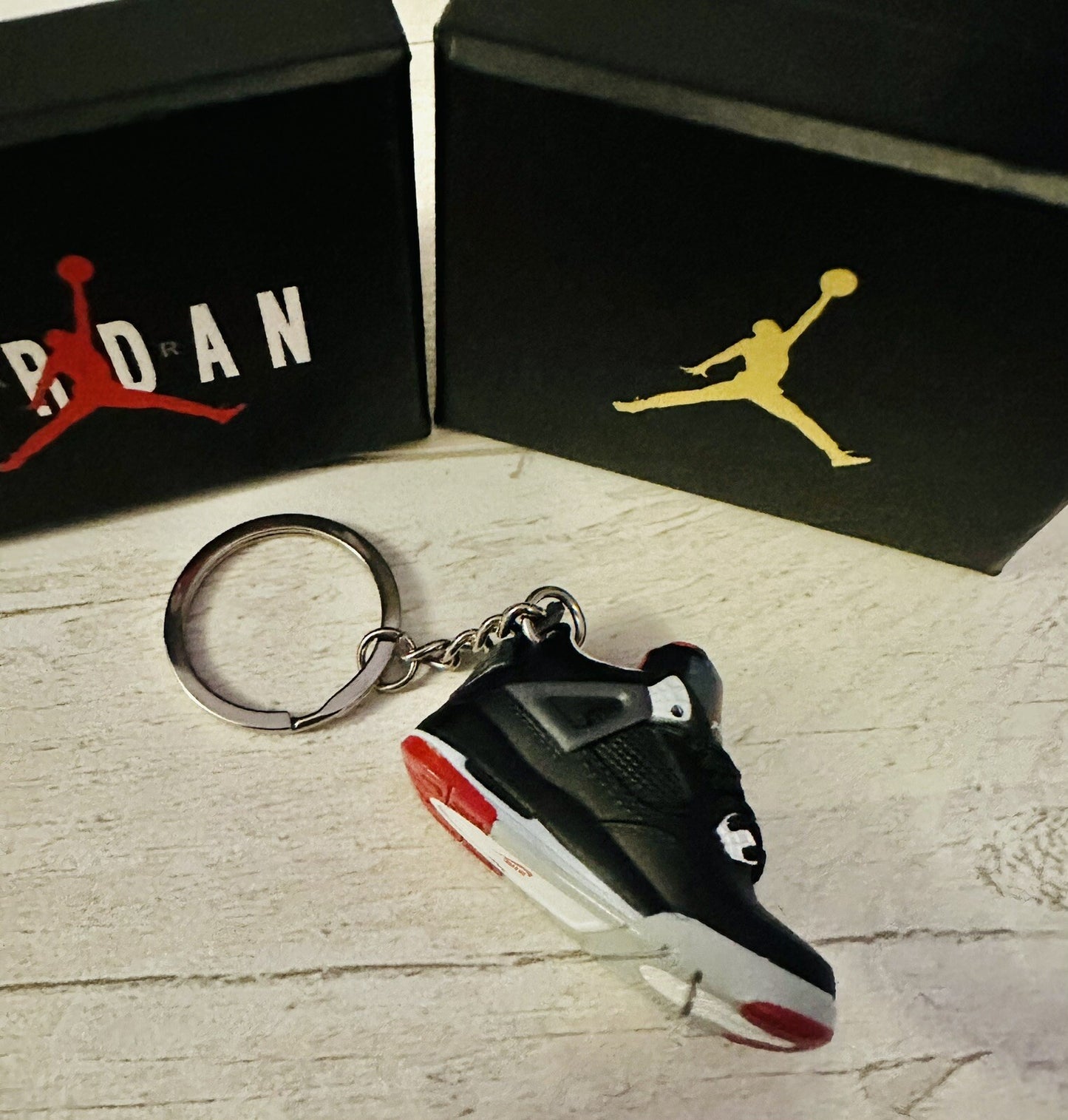Mini Nike Jordan 4 3D Trainer sneaker Car Key Keyring Grey Black shoe Gift Box