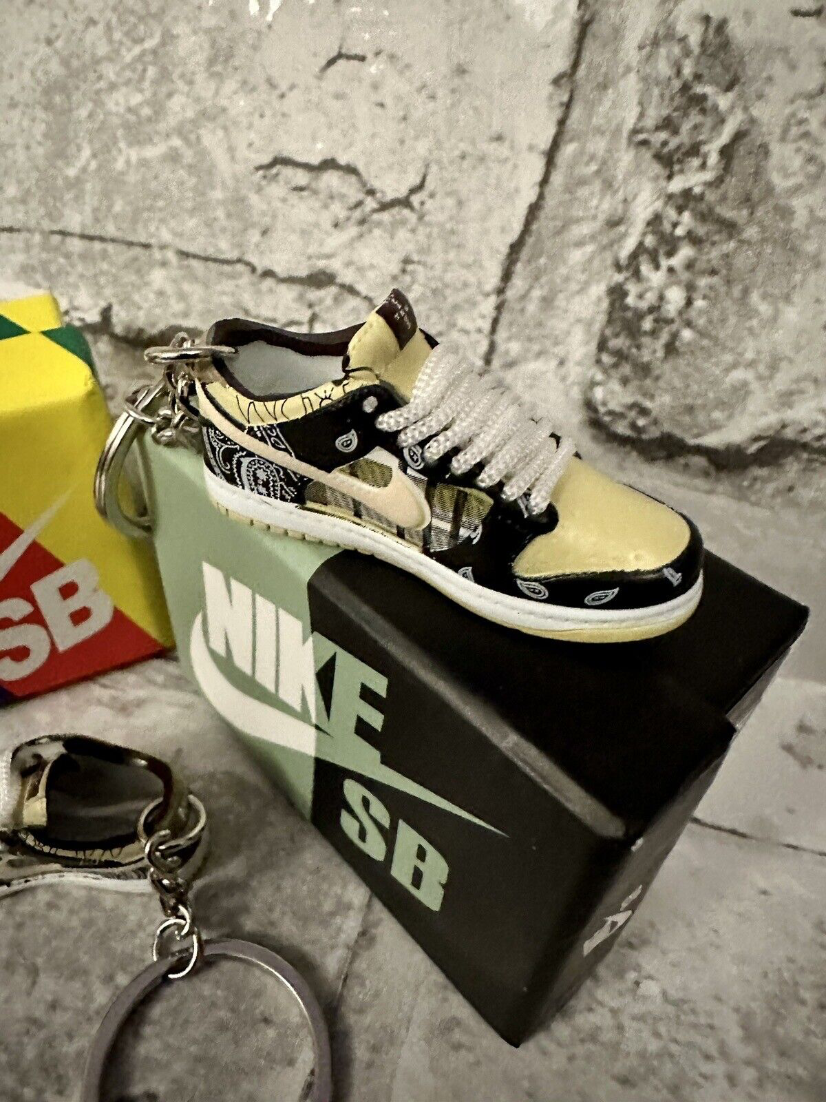 Mini Nike 3D Travis Scott SB Dunk Lows Trainer Green key  Keyring only No Box
