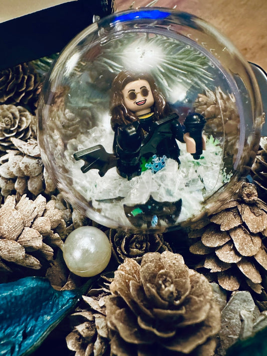 Christmas Ozzy Ozbourne Mini Figure Bauble Hanging Snowflake Tree 3D Handmade