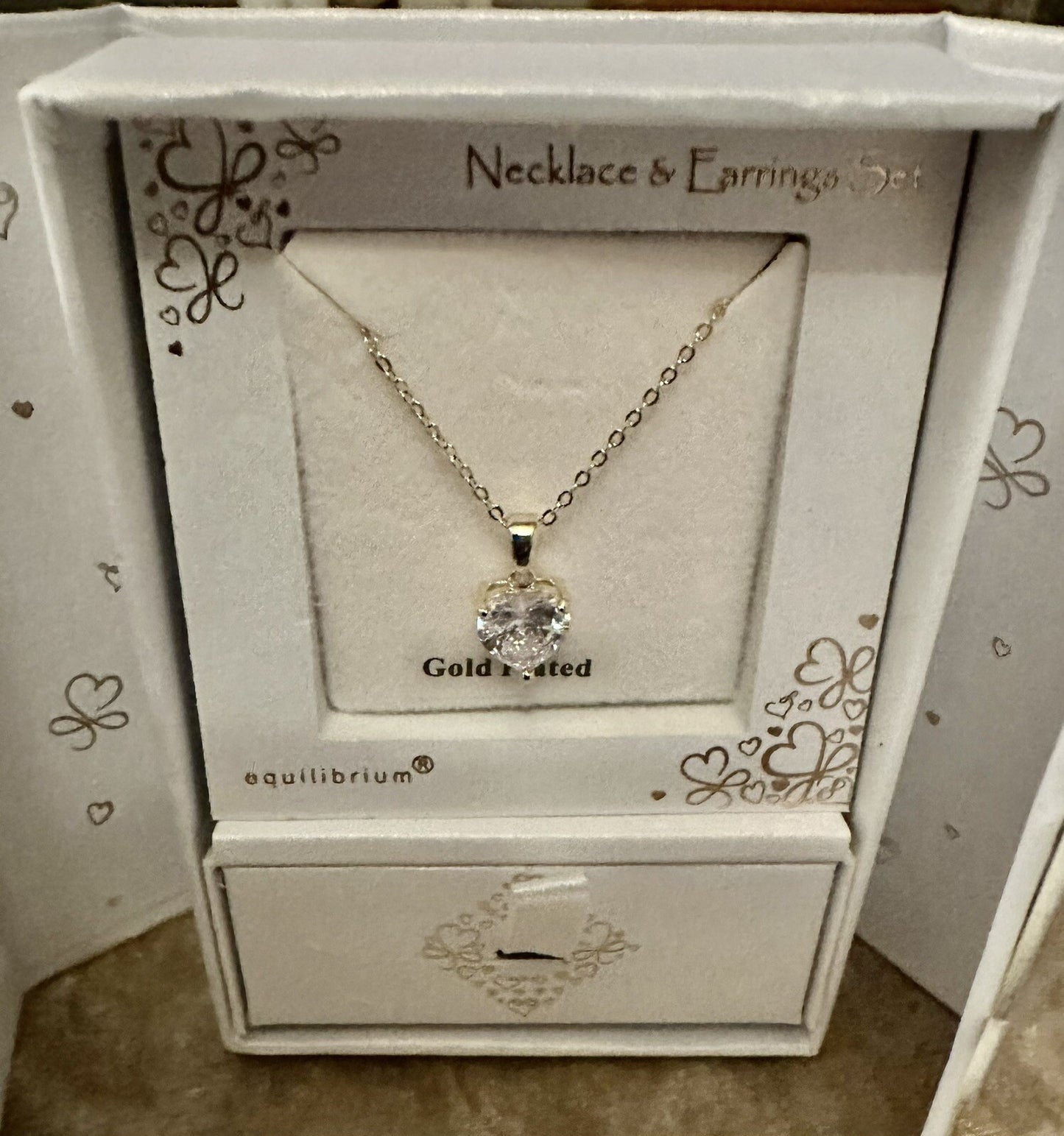 Ladies Valentines Heart Earrings Necklace Jewellery Gift Set Silver Diamanté