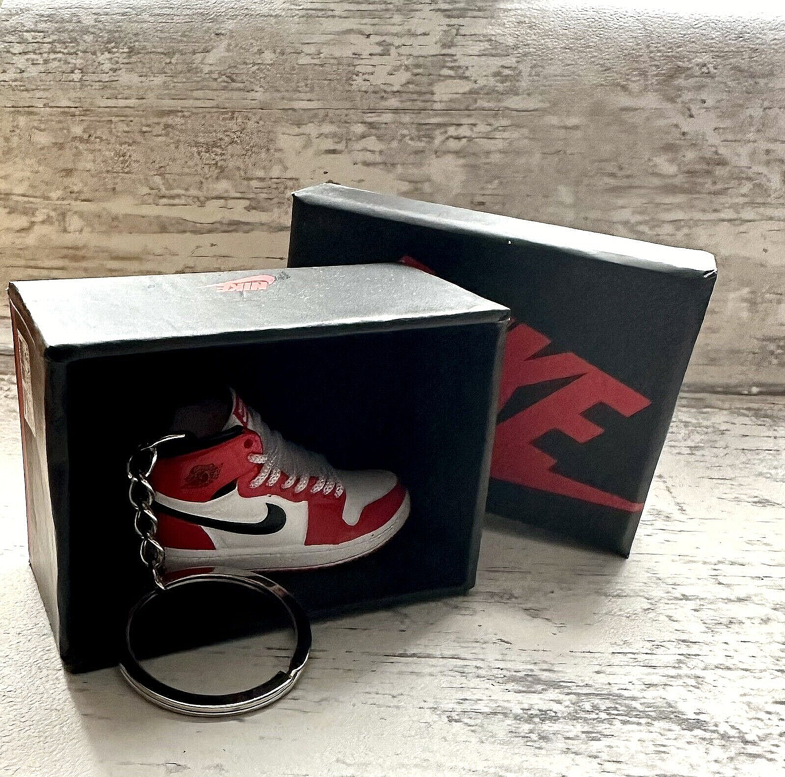 Nike Mini Jordan 3D Keyring Trainer sneaker Bright Red White Lace shoe Gift Box