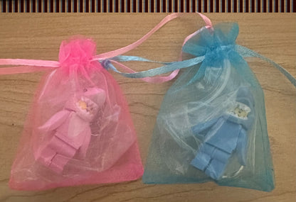 Couples matching Valentines Blue & Pink Shark suit Man Girl Keyring Car keys