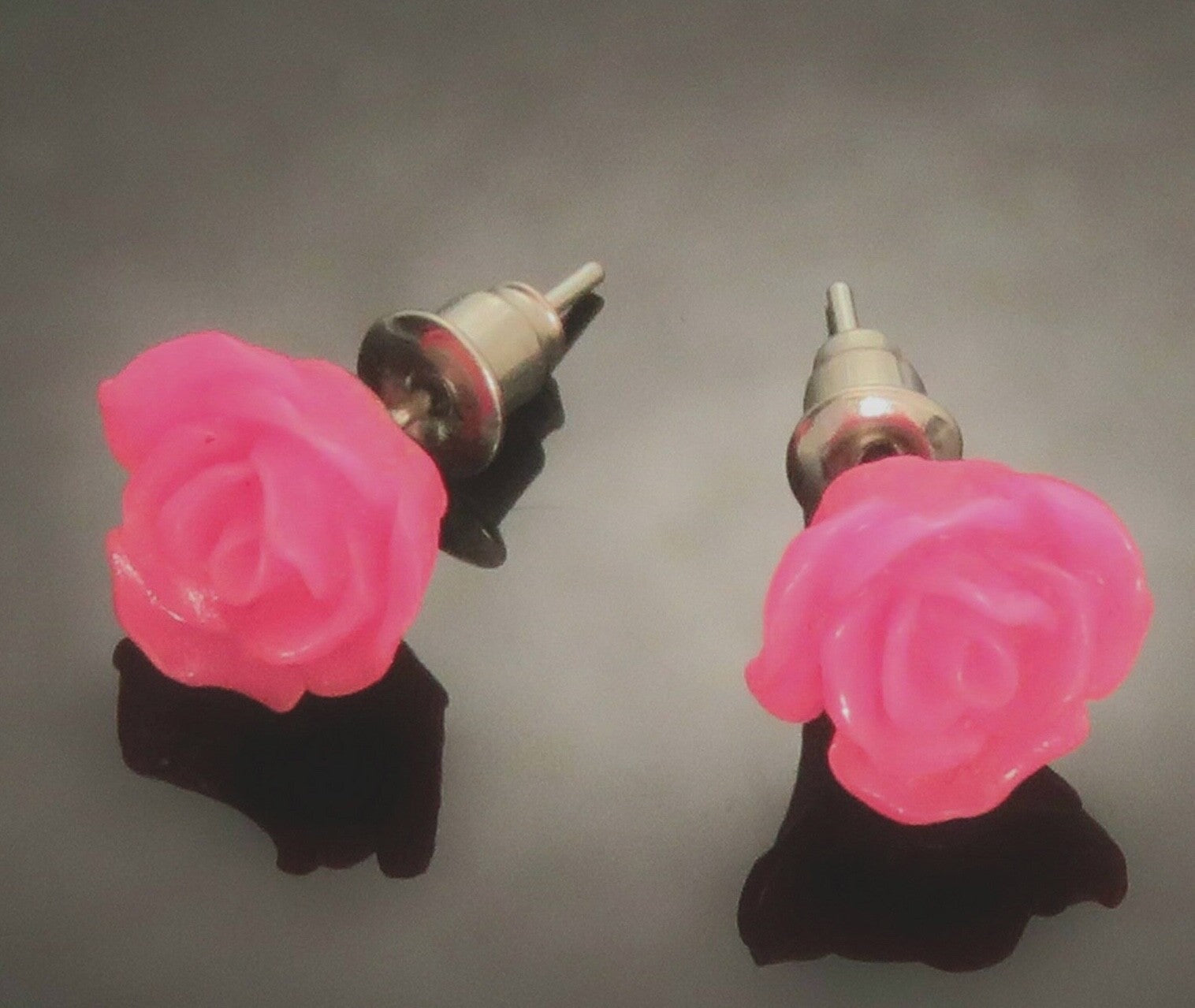 Vintage Burlesque Rose Stud Earrings Retro Boho Emo Gift red pink white green