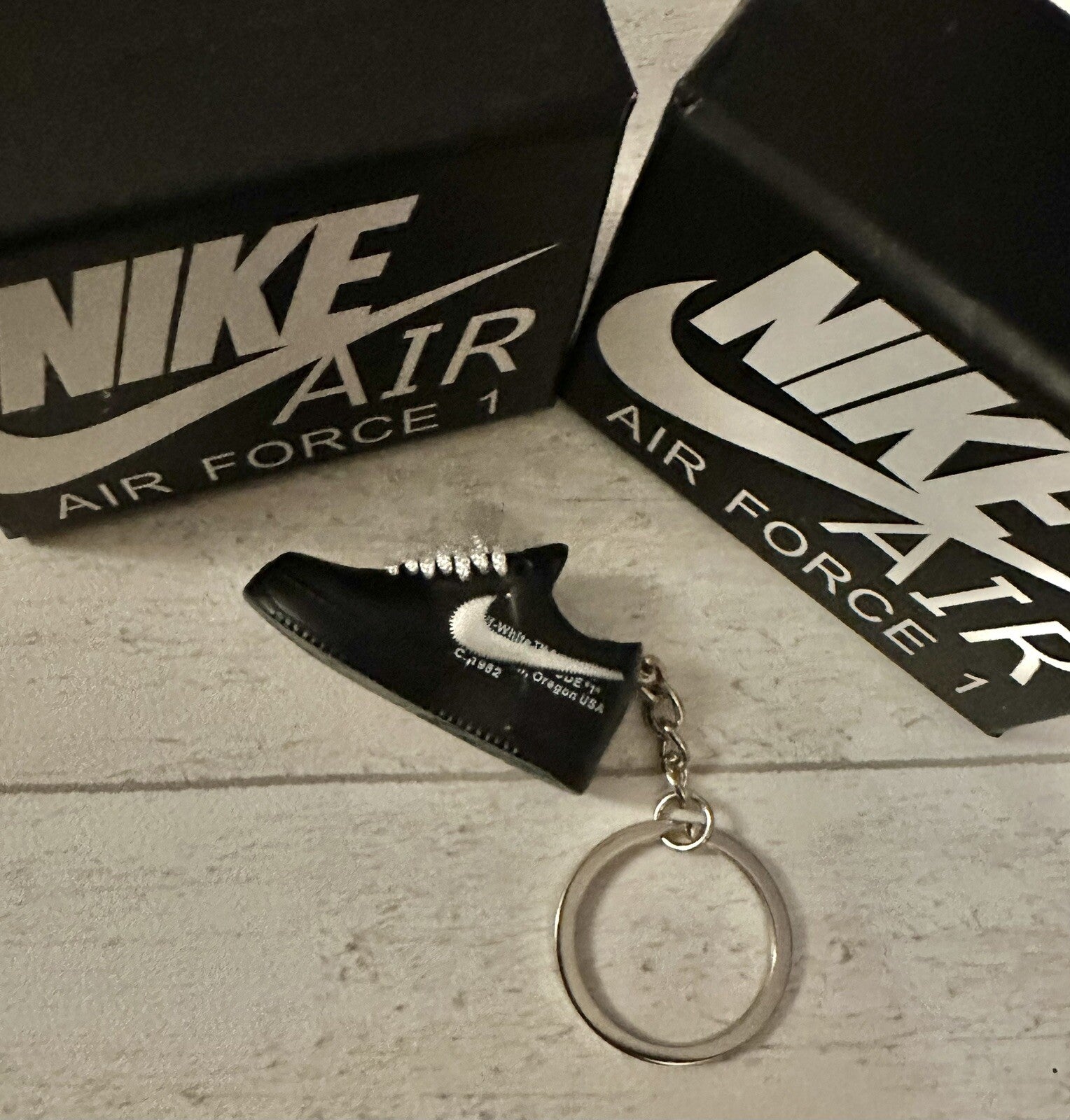 Nike Air Force 1 3D Trainer sneaker Keyring Black shoe Mini Low Gift Box Car key