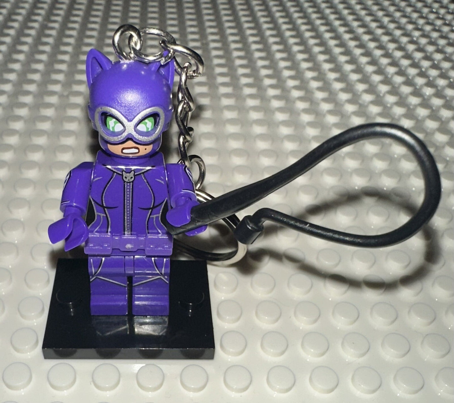 Cat woman Purple Bricks keyring super heroes DC Gift Comic Inc Gift Bag