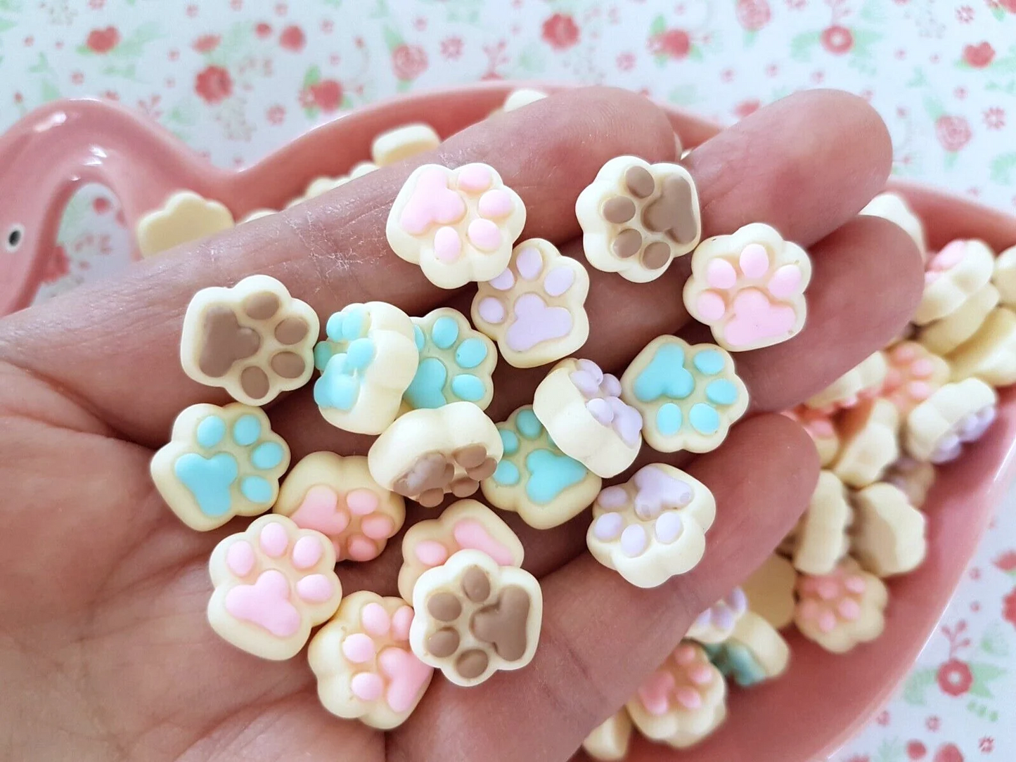6 Dog Cat Paw Print Embellishment resin flat back cabochon animal Craft Claw 🐾