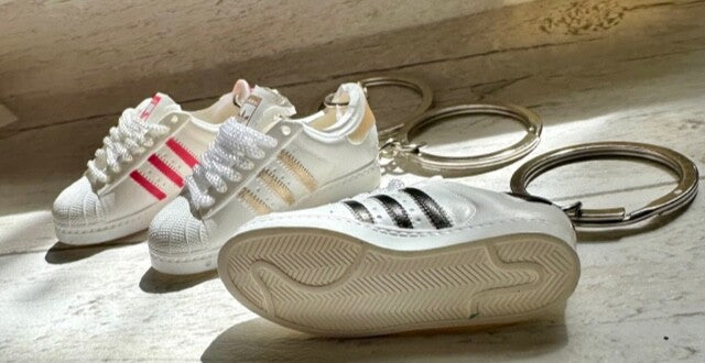 1 ADIDAS Mini 3D Trainer Sneaker Superstars Black White Keyring Inc + Shoe Box