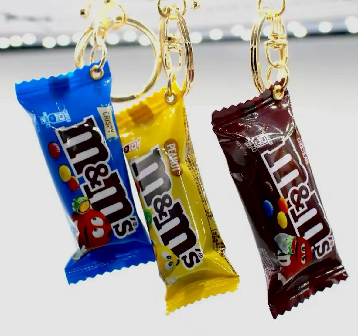 Chocolate M & Ms Keyring Bag Charm 3D Car Keys Chain Yellow Blue Brown Sweets