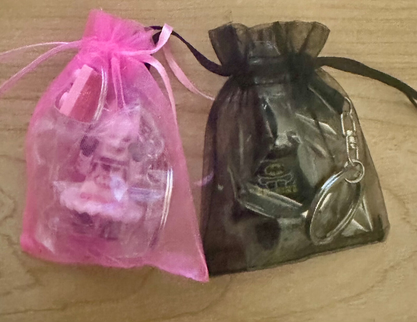 Batman Valentines 2 Couples Keyring Pink Batgirl DC Bag Charm Car Chain Key Gift
