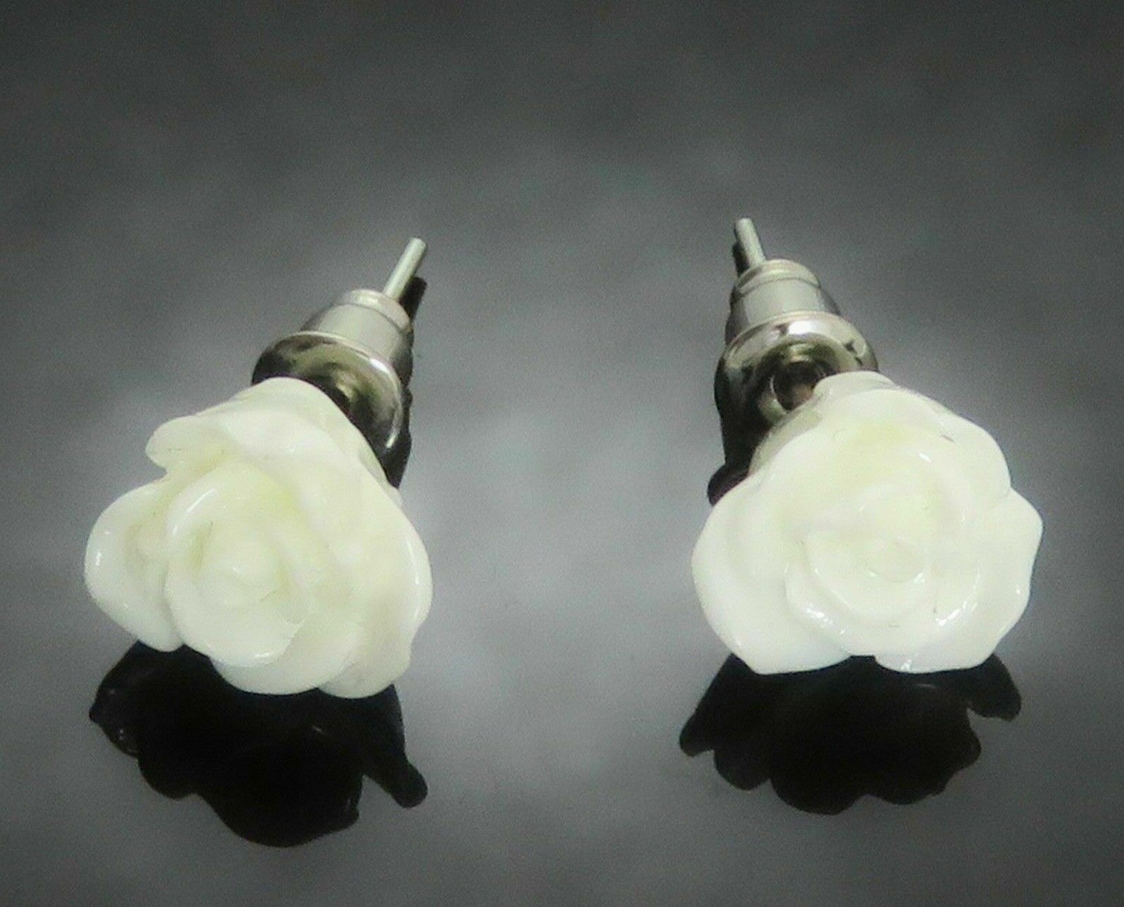 Vintage Burlesque Rose Stud Earrings Retro Boho Emo Gift red pink white green