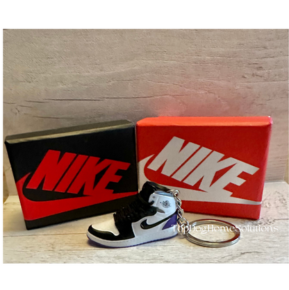 Mini Nike Keyring Sneakers 🔥3D Jordan 1 keychain Trainer Sports Shoe & gift box