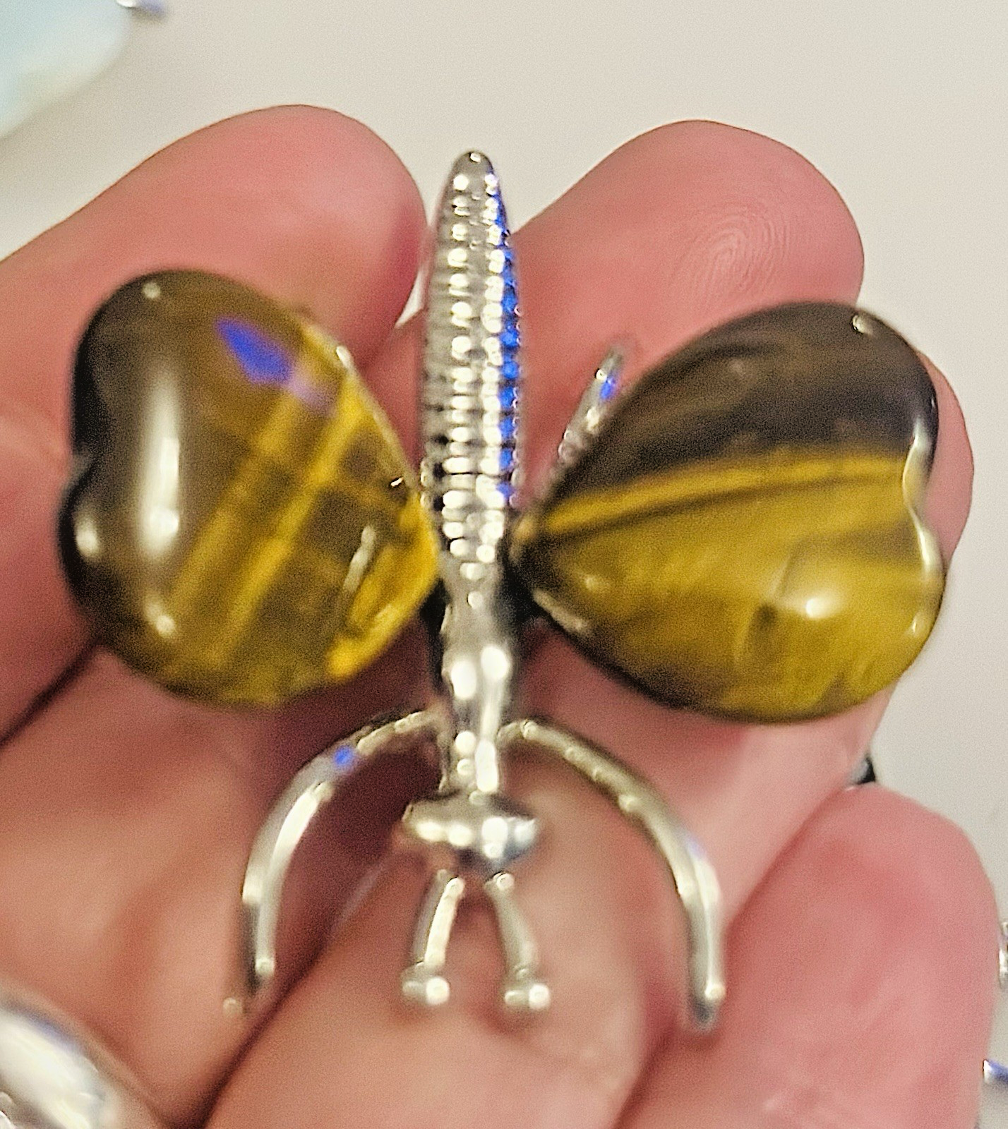 Natural Crystal Heart Stone Wings Silver Butterfly Energy Animal Ornament  Gift