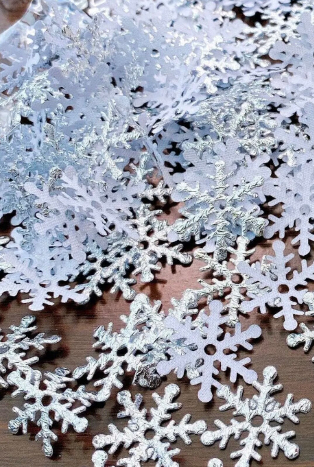 Snowflakes Christmas Confetti 20mm Table Sprinkles Party Decorations Xmas 300pcs