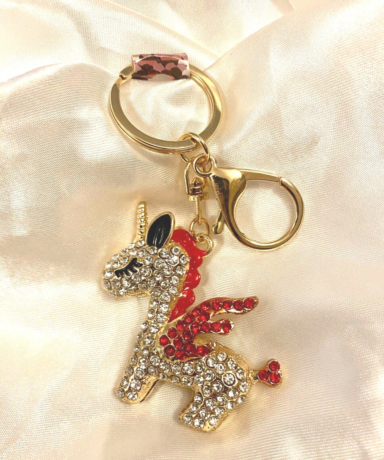 Unicorn wings crystal keyring car keys red blue pink diamanté Gift charm Bag