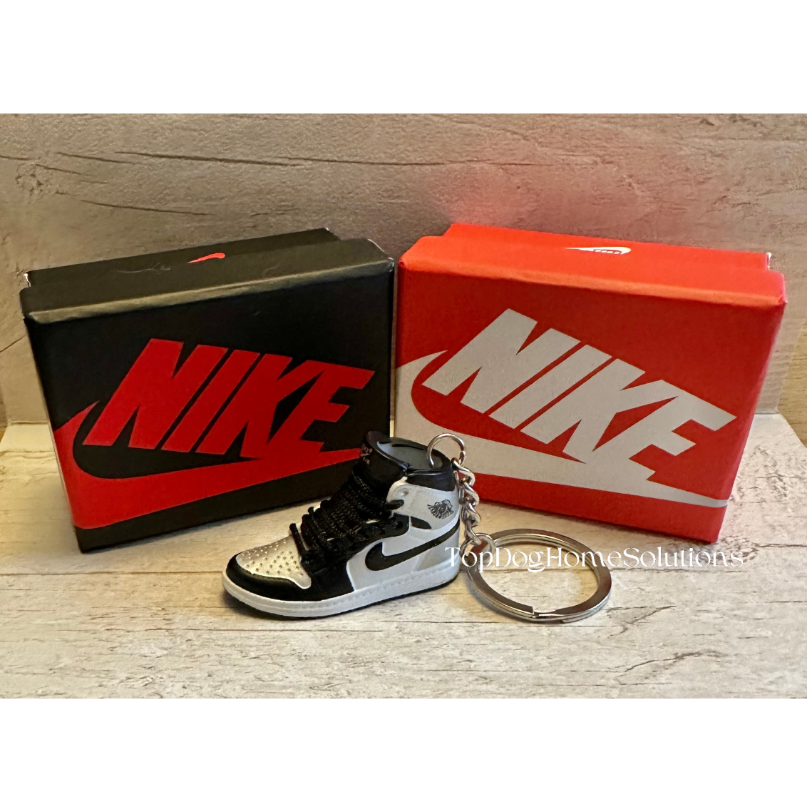 Mini Nike Keyring Sneakers 🔥3D Jordan 1 keychain Trainer Sports Shoe & gift box
