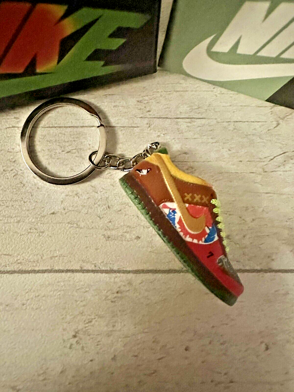 Nike Trainer 3D SB Multi Colour What The Dunk Low Keychain Keyring Sneaker & Box