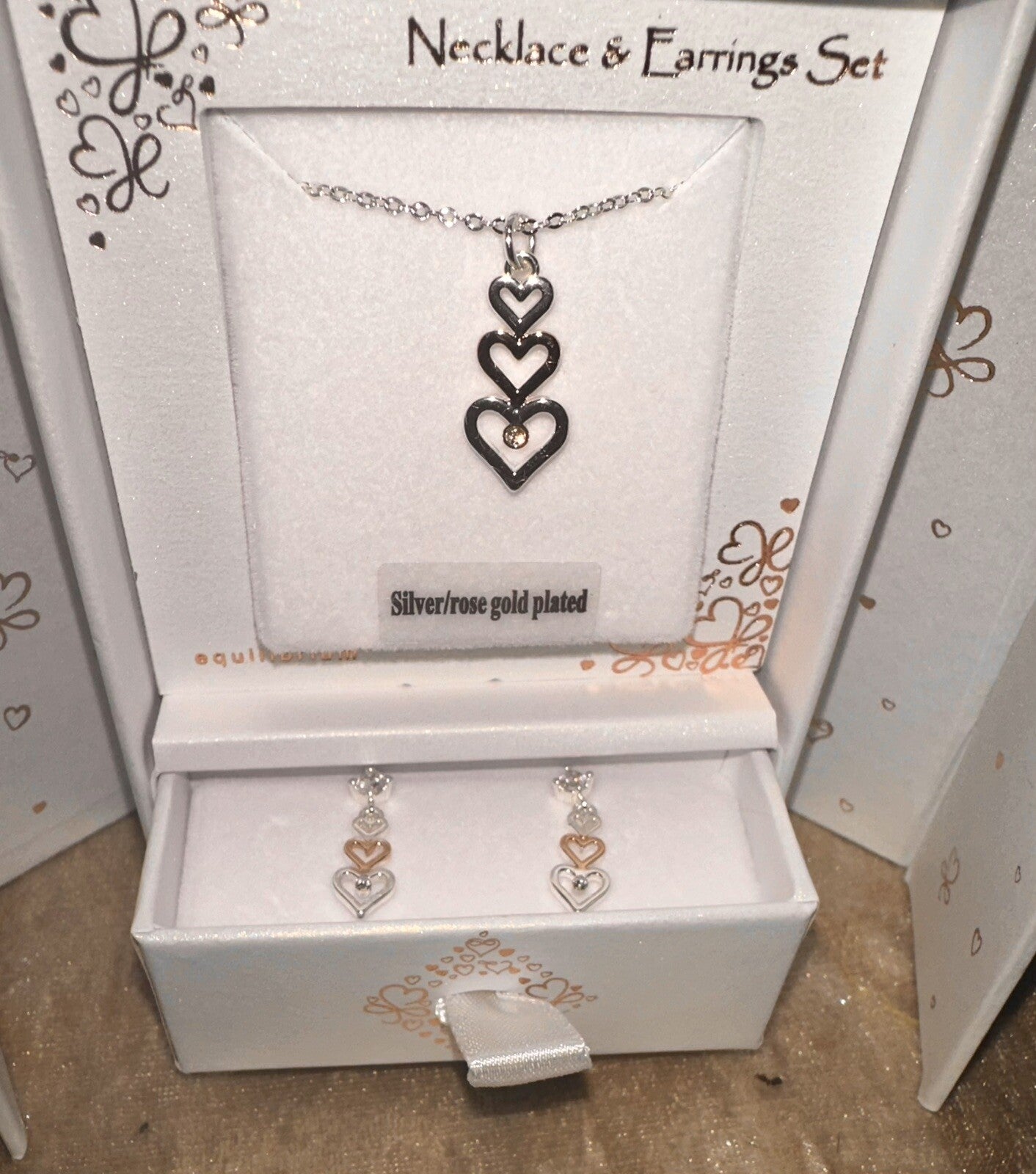Ladies Valentines Necklace Earrings Jewellery Box Gift Set Silver Rose Gold