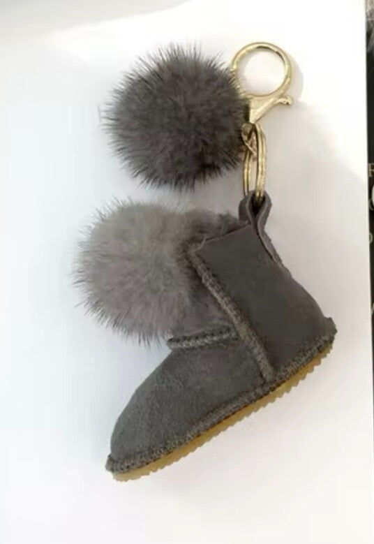 Cute Furry Snow brand boot keyring Gift pom pom Fur shoe Keychain Bag Charm