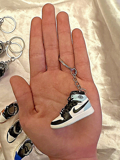 Mini Nike Keyring Sneakers 🔥3D Jordan 1 keychain Trainer Sports Shoe & gift box