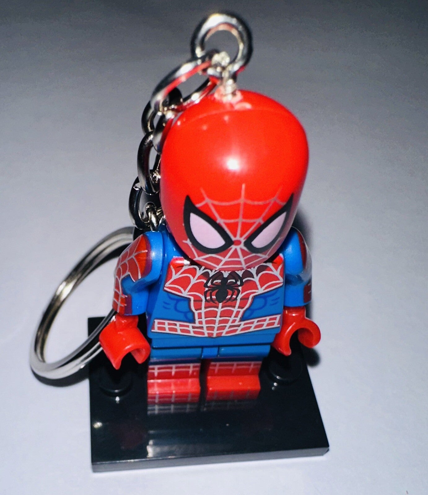 SPIDER-MAN KEYRING MARVEL BLUE & RED FIGURE CAR KEYS SUPERHERO INC GIFT BAG