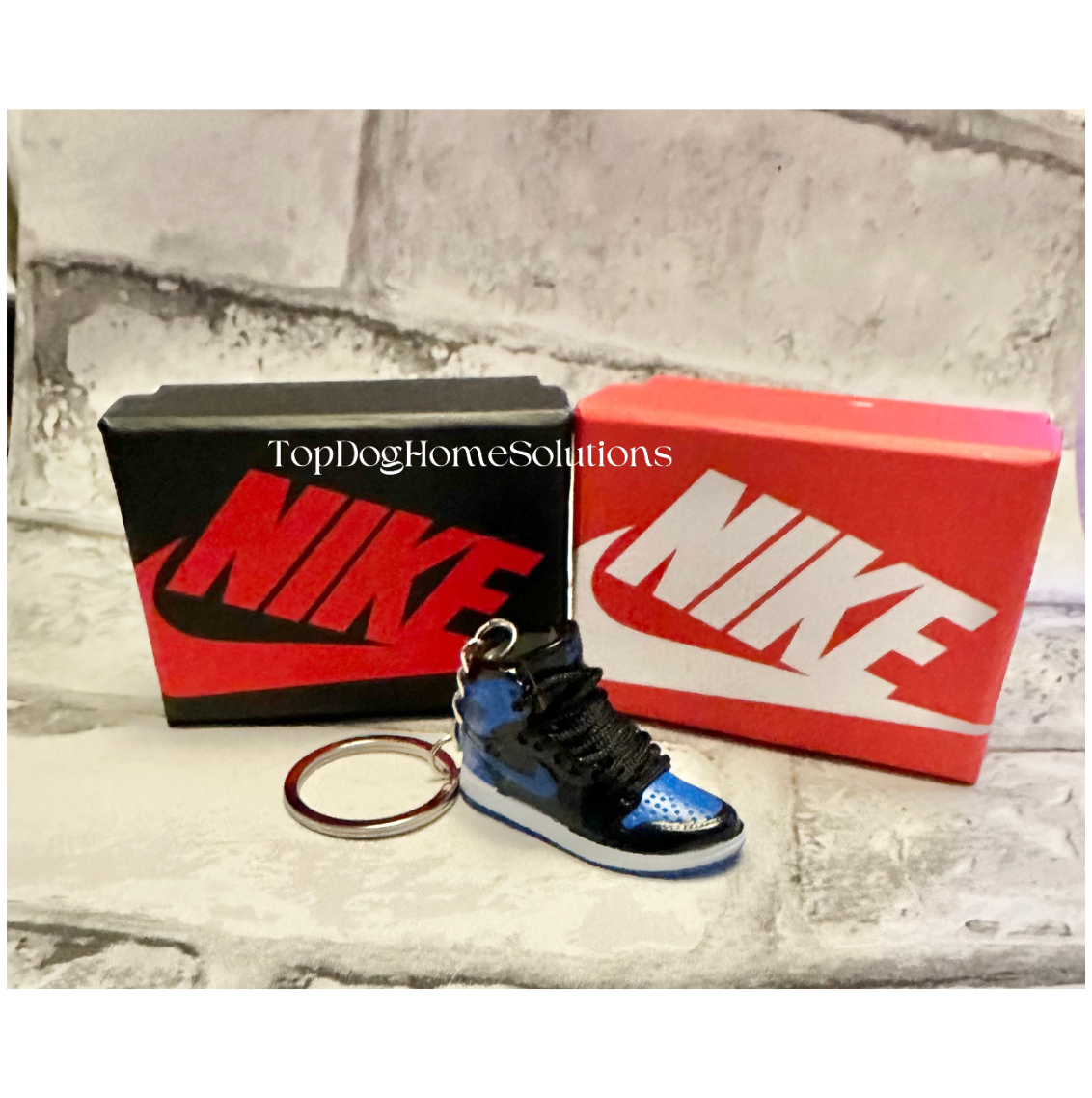 Mini Nike Keyring Sneakers 🔥3D Jordan 1 keychain Trainer Sports Shoe & gift box