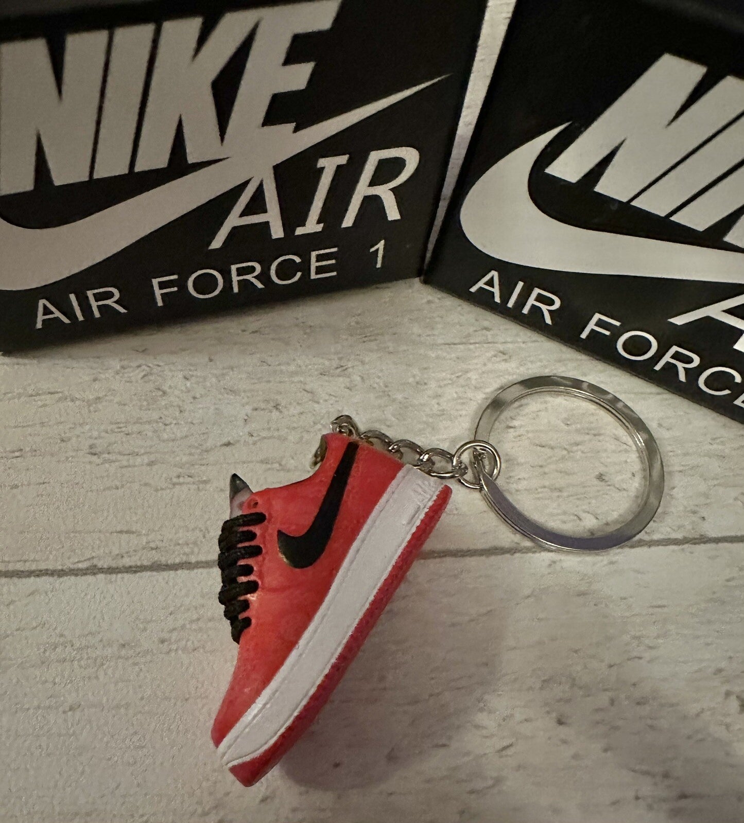 Nike Air Force 1 3D Trainer sneaker Keyring Red shoe Mini Low Gift Box Car key