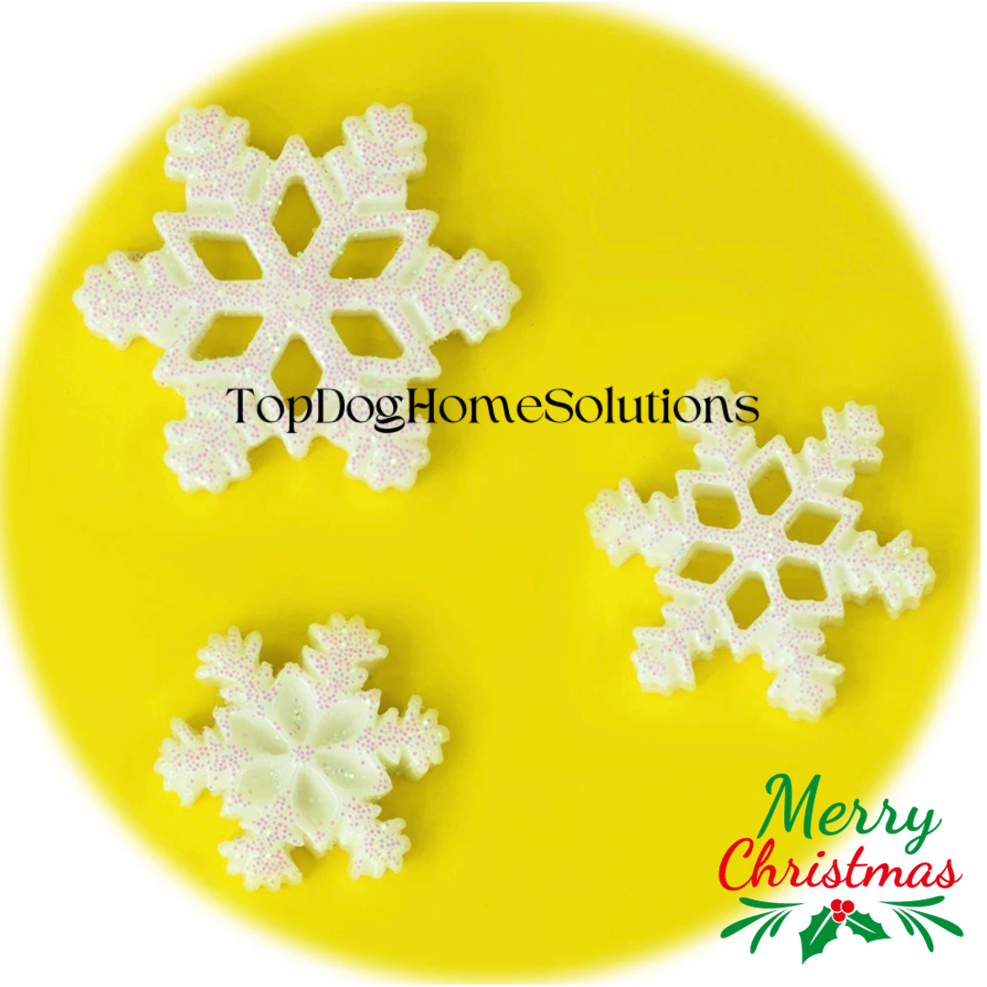 5 SNOWFLAKE CHRISTMAS GLITTER IRIDESCENT WHITE CARD RESIN EMBELLISHMENT CRAFTS