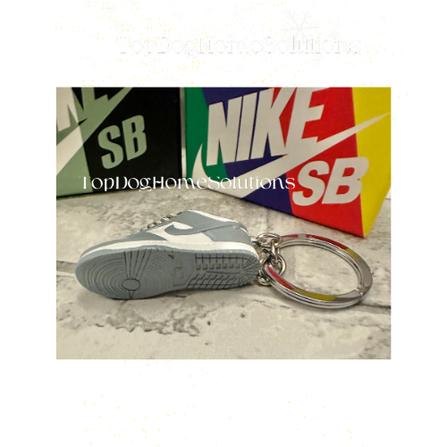 Nike Keyring Dunks SB Trainer Low White Grey Fog Sneaker 3D Keychain Box Gift
