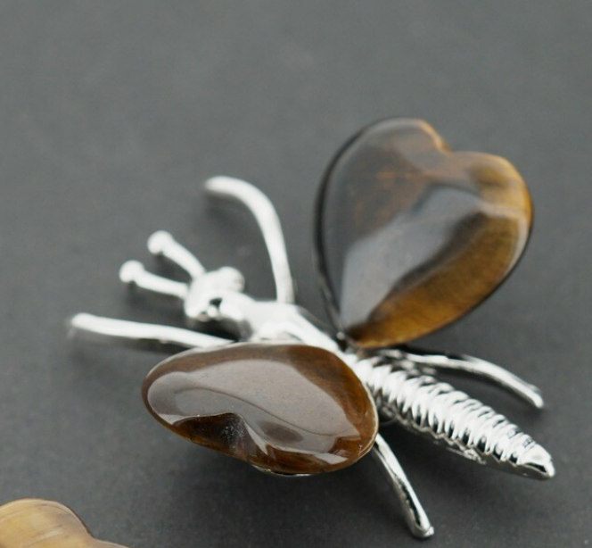 Natural Crystal Heart Stone Wings Silver Butterfly Energy Animal Ornament  Gift