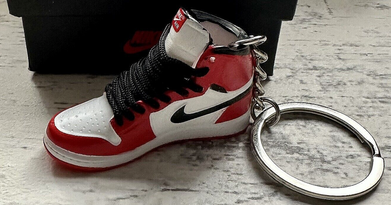 Mini Nike Jordan 3D Trainer sneaker Keyring Bright Red Black shoe Gift Christmas