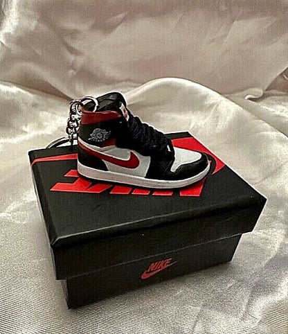 Mini Nike Keyring Sneakers 🔥3D Jordan 1 keychain Trainer Sports Shoe & gift box