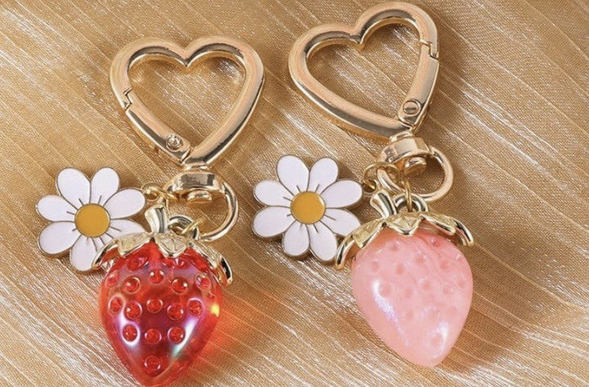 Heart Pink Red Strawberry Daisy Keyring Keychain Christmas Gift Inc Gift Bag