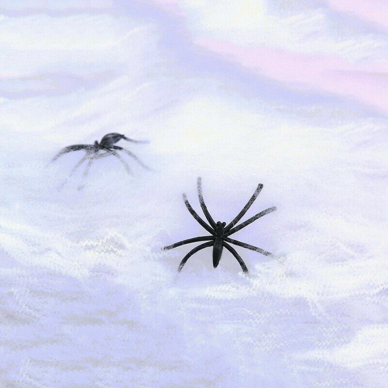 Halloween Spiders Web CobWeb spooky stretchy 8 Spiders table decoration display