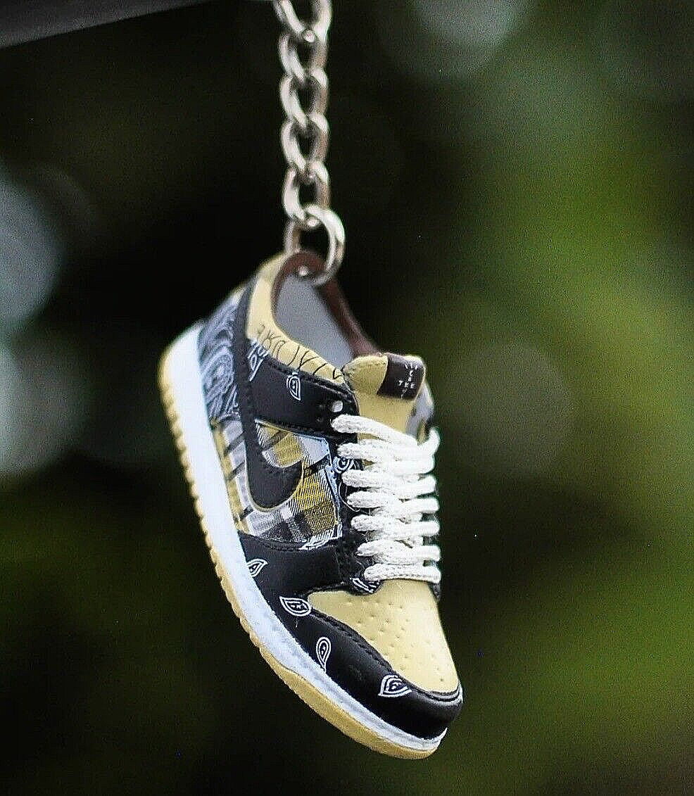 Mini Nike 3D Trainer Travis Scott SB Dunk Low Keychain Keyring Gift Shoe Box
