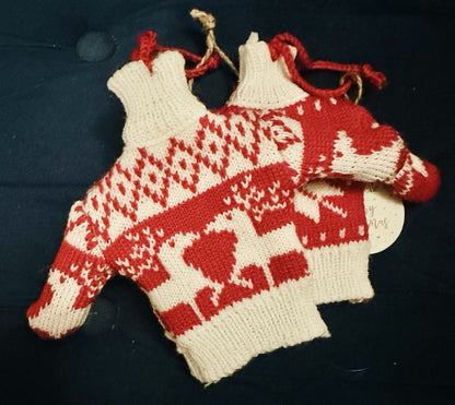 Mini Christmas Knitted Jumper Hanging Decoration Set 2 Gift Xmas Red White Wool.