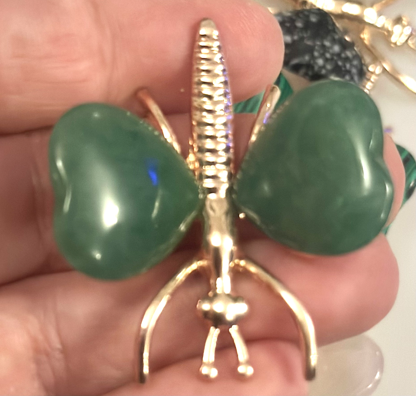 Natural Crystal Heart Stone Wings Silver Butterfly Energy Animal Ornament  Gift