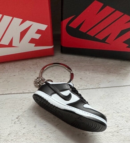 Dunks pandas 3D Trainer sneaker SB Keyring Keychain Black White shoe Box
