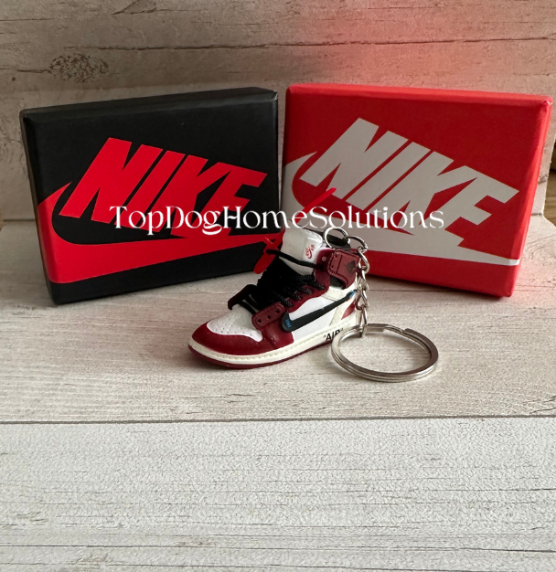 Mini Nike Keyring Sneakers 🔥3D Jordan 1 keychain Trainer Sports Shoe & gift box