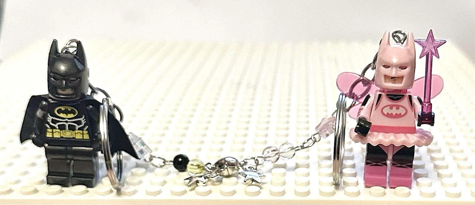 Batman Magnetic 2 Couples Keyring Pink Batgirl DC Bag Charm Car Chain Key Gift