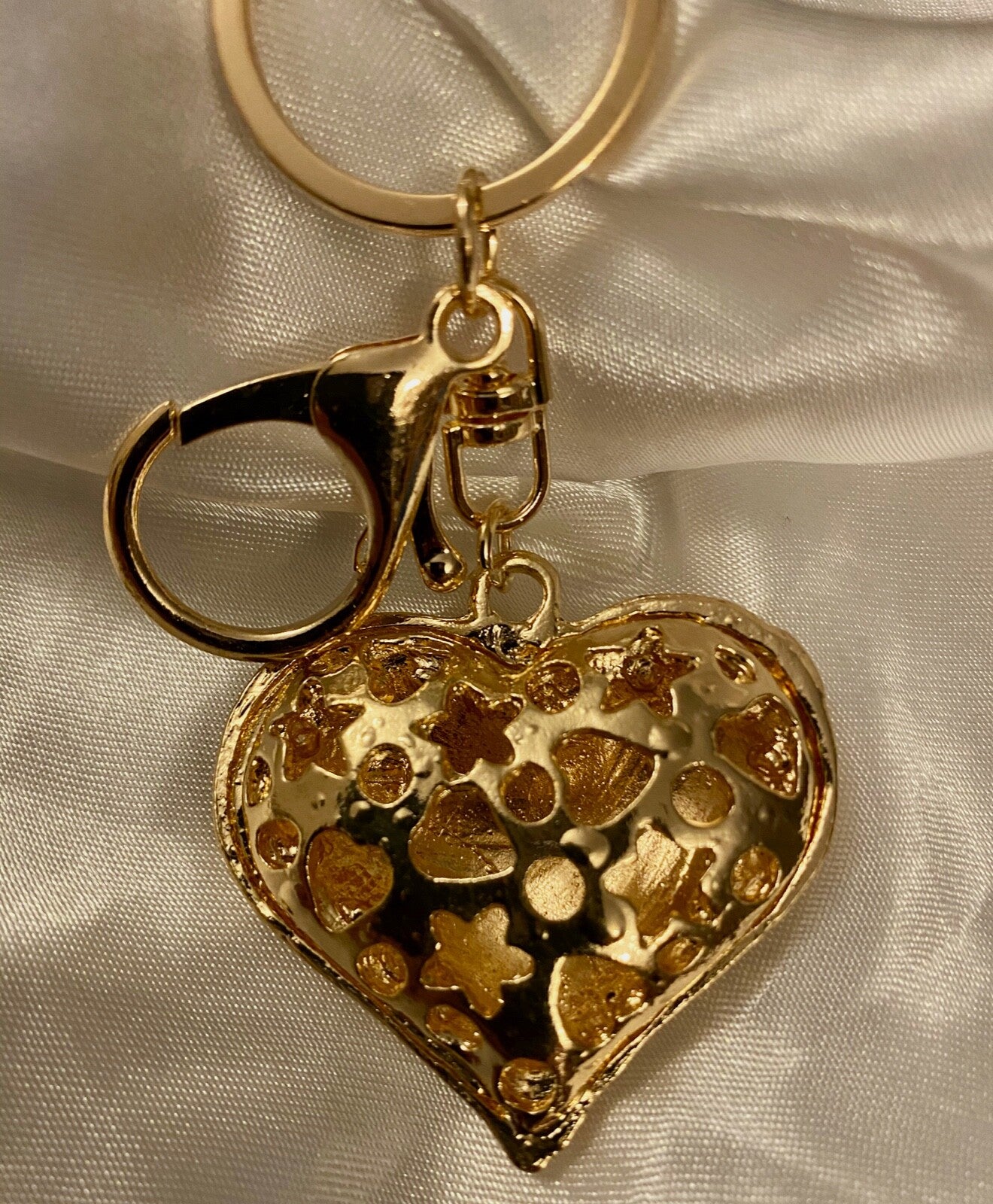 Heart crystal keyring Valentine blue Red green rhinestone diamanté Gift charm