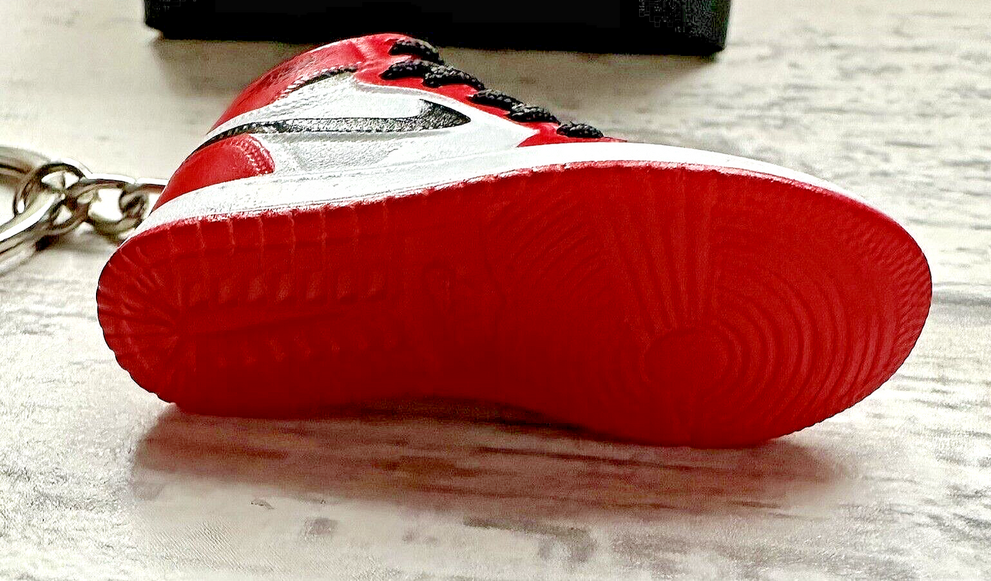 Mini Nike Jordan 3D Trainer sneaker Keyring Bright Red Black shoe Gift Christmas