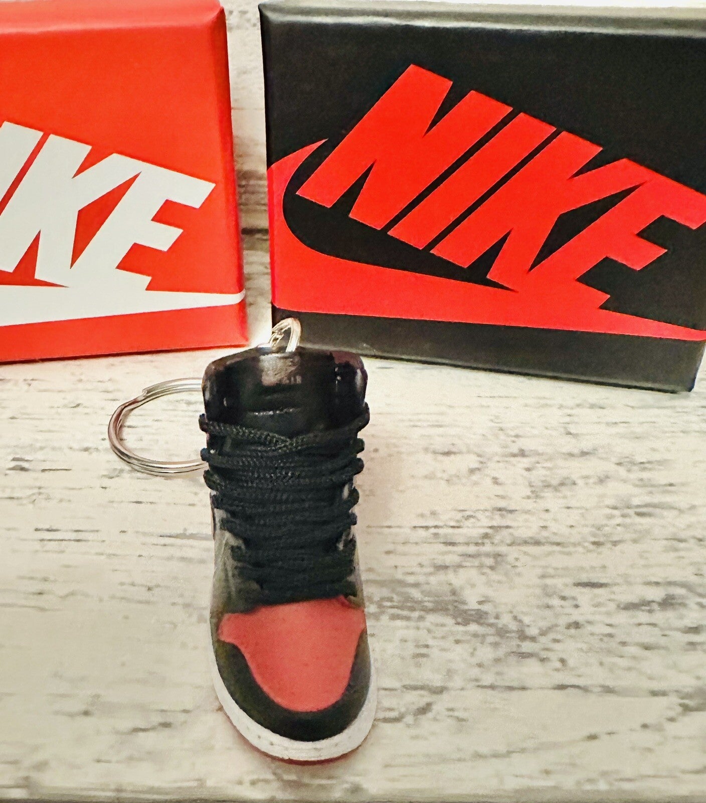 Nike Mini Jordan 3D Trainer sneaker Keyring Red Black Lace Gift Car Keys Xmas