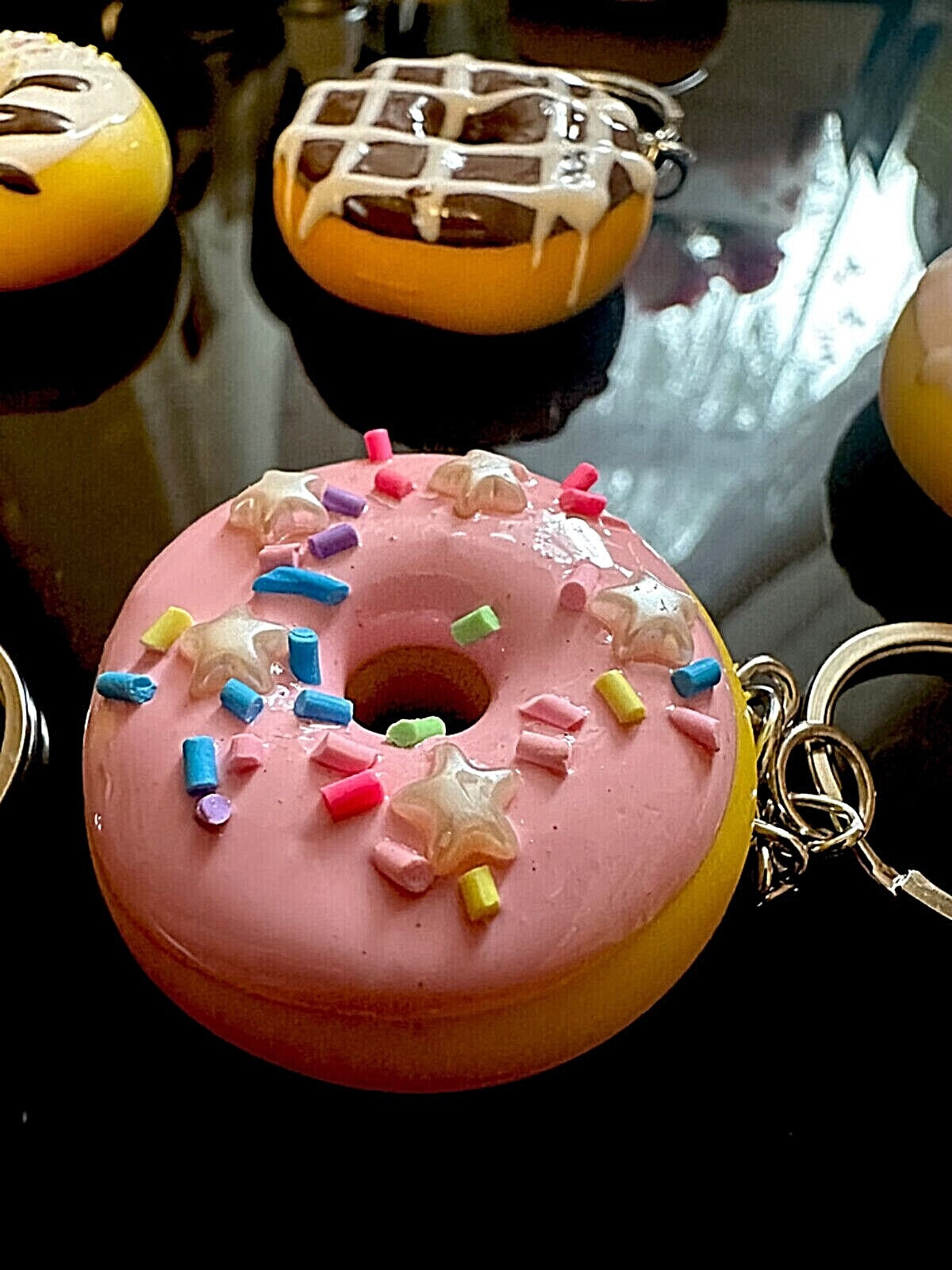 3D Donut Keyring Food Sweet Gift Cute Pink Chocolate sprinkles Car Key Chain