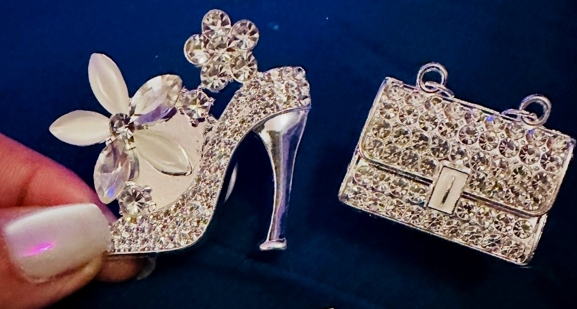 Car Handbag & shoe Air Freshener Bling Clip Vent Crystal Scented Christmas Gift
