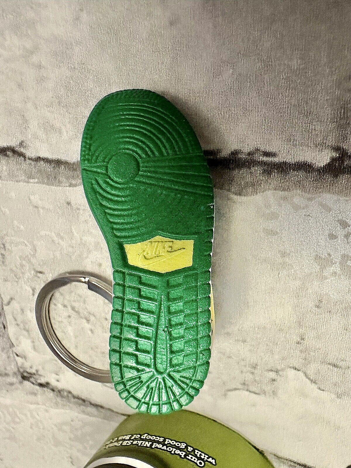 3D Nike Keyring Key Chain Trainer Ben & Jerry’s SB Low Chunky Dunky Dunks Gift