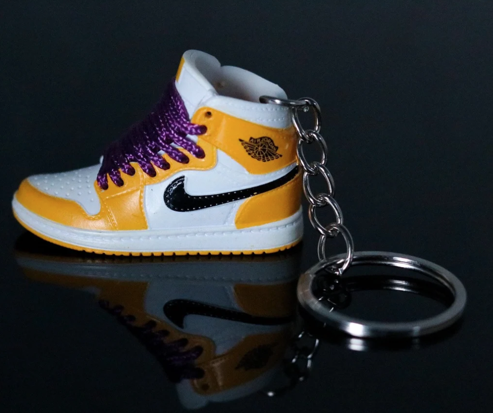 Mini Nike Keyring Sneakers 🔥3D Jordan 1 keychain Trainer Sports Shoe & gift box