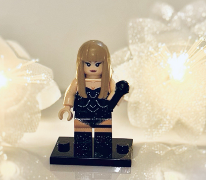 Cute Taylor Inspired 3D Mini Figure On Stand Eras Gift Cake Topper Brick