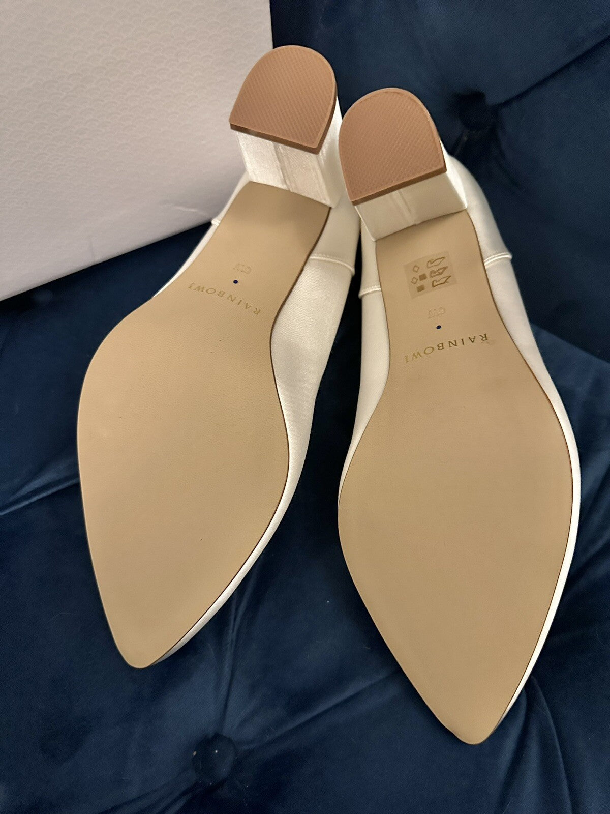 Ivory Satin Wedding Bridal Brides Maids Floral Trim Shoes Ladies Sz 6 BNIB Xmas